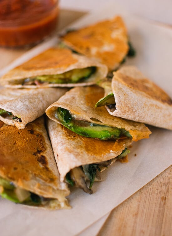 Vegetarian avocado, mushroom and spinach quesadillas from cookieandkate.com Vegetarian avocado, mushroom and spinach quesadillas
