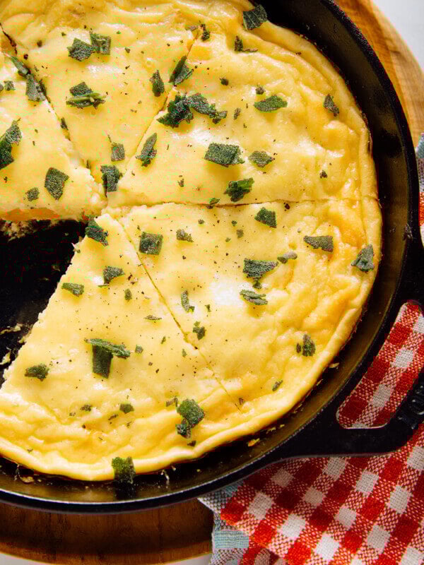 butternut squash frittata sliced