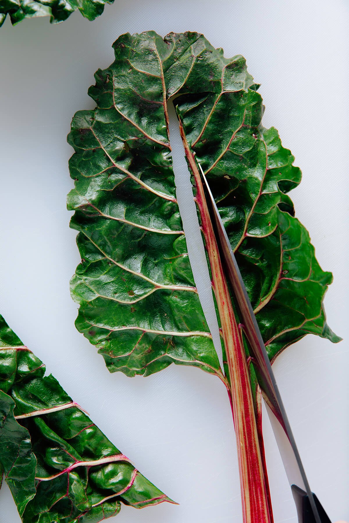 how to slice swiss chard